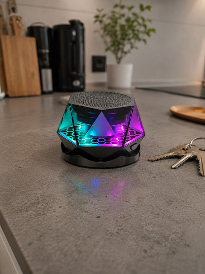 SHOPCAST MagMount Mini — Mini Enceinte Bluetooth Portable | Support Magnétique, Micro Intégré, Bluetooth 5.3, Randonnée